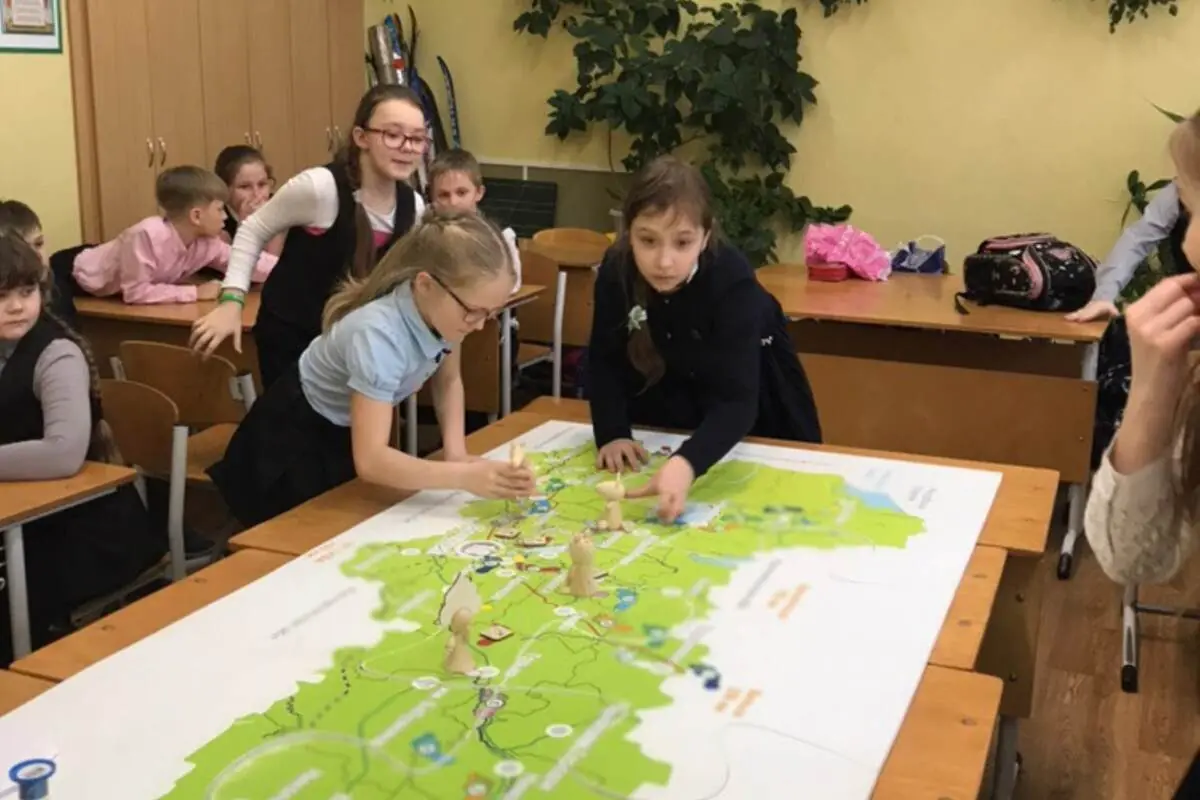 Откройте двери в мир квестов!