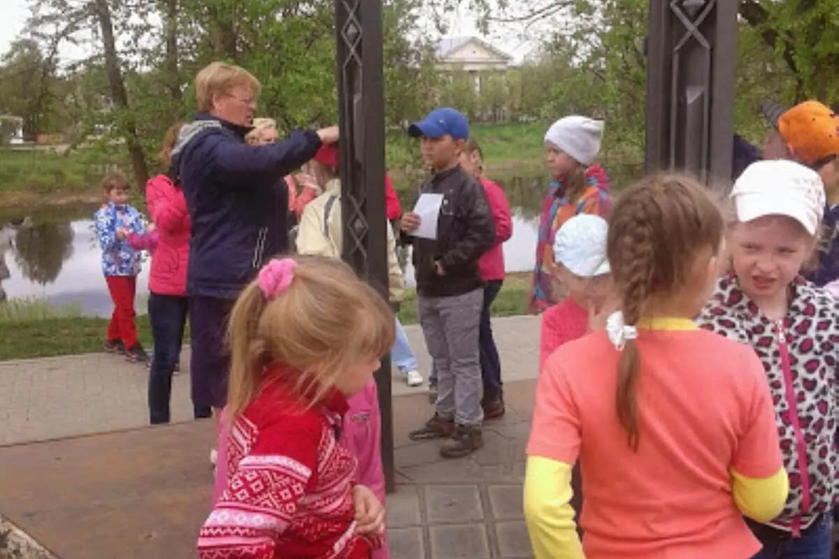 Откройте двери в мир квестов!